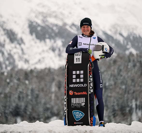 Kimberly Bos in de bergen